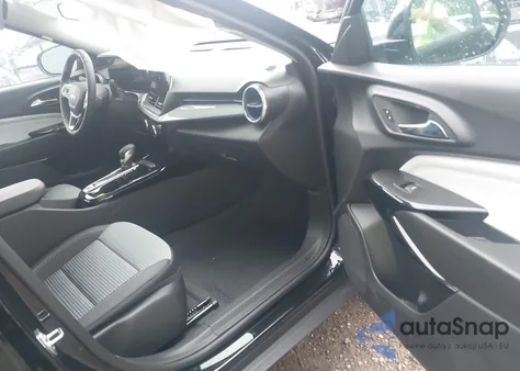 2025 Chevrolet Trax Fwd Lt из США, поврежденный, VIN KL77LHEP5SC288199